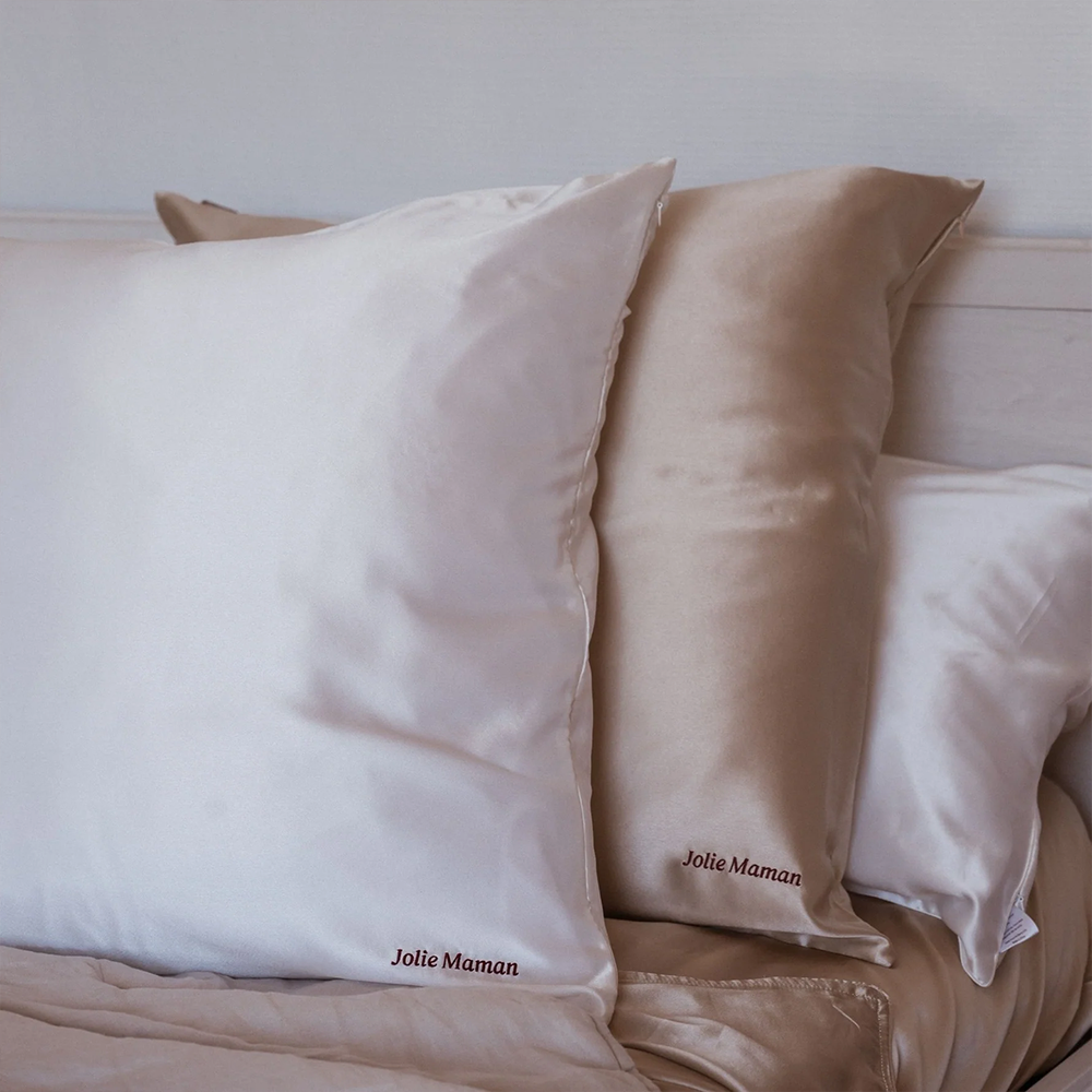 Luxury embroidered silk pillowcase set for bed